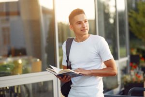 Tips to Start College Freshmen Off on the Right Foot 1