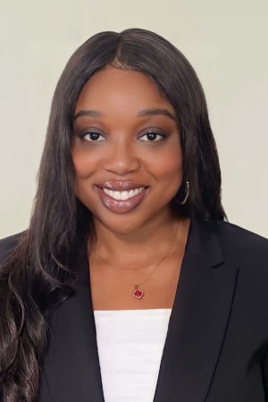 Chinenye Okolo - Headshot